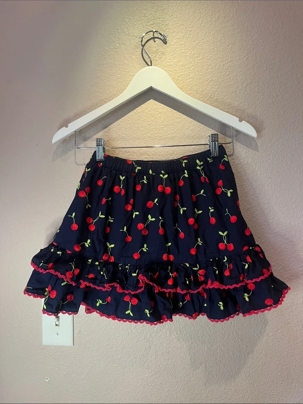 Gymboree Girl’s Very Cherry Skirt with Shorts Size 7 Navy Blue
